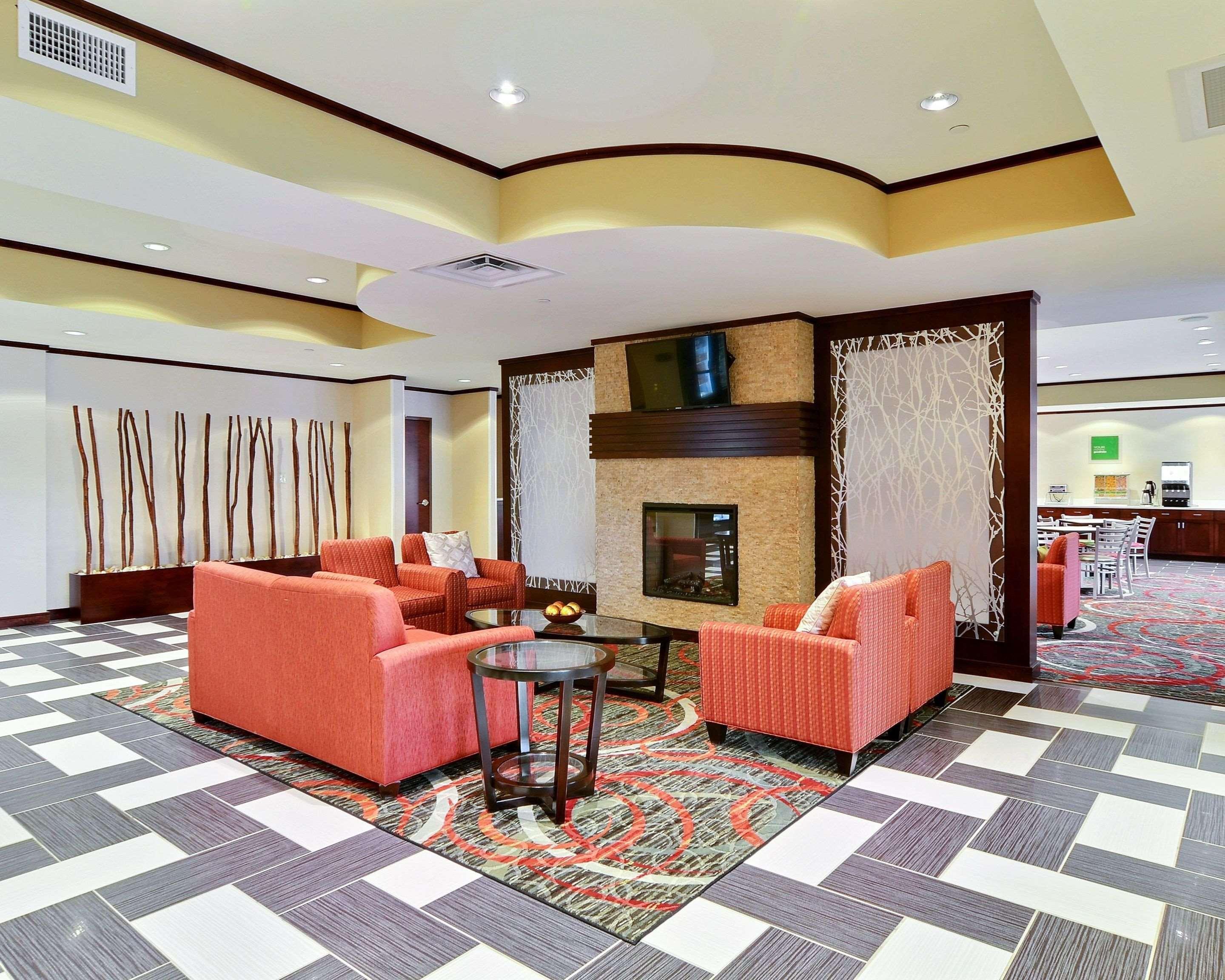 Comfort Suites Uniontown Εξωτερικό φωτογραφία