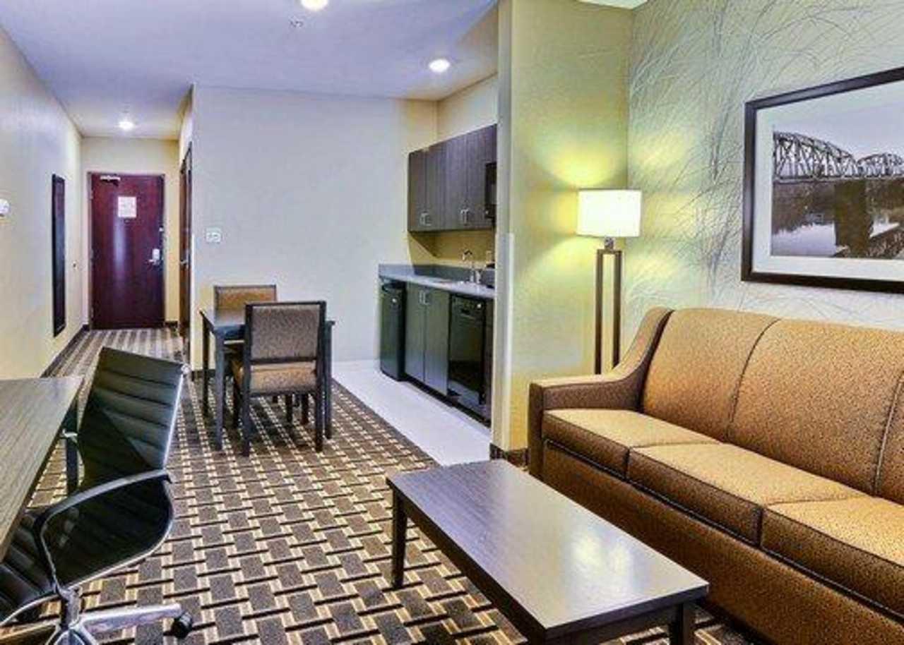 Comfort Suites Uniontown Εξωτερικό φωτογραφία