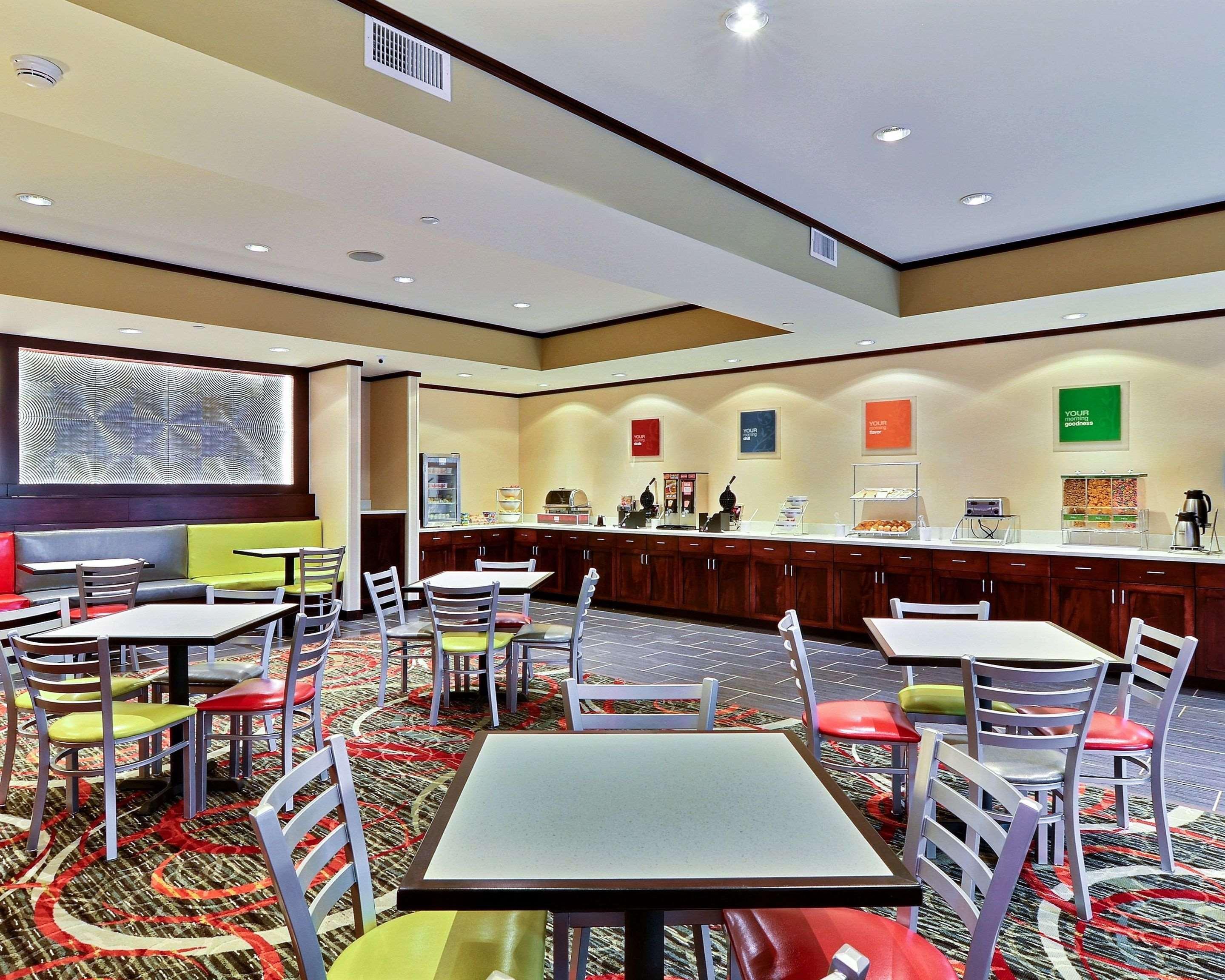 Comfort Suites Uniontown Εξωτερικό φωτογραφία