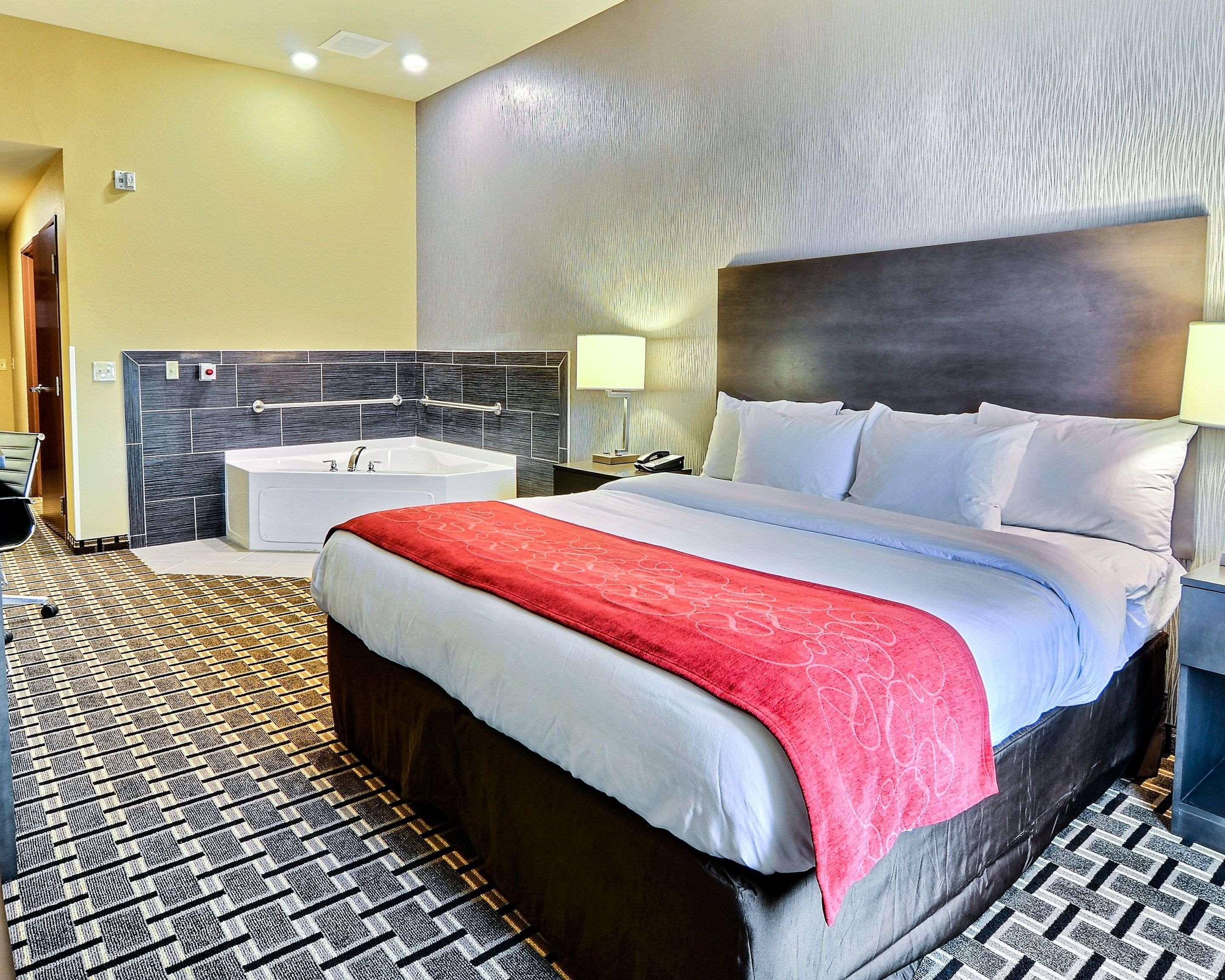 Comfort Suites Uniontown Εξωτερικό φωτογραφία