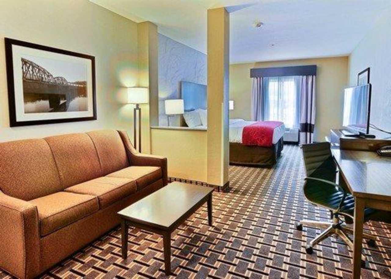 Comfort Suites Uniontown Εξωτερικό φωτογραφία