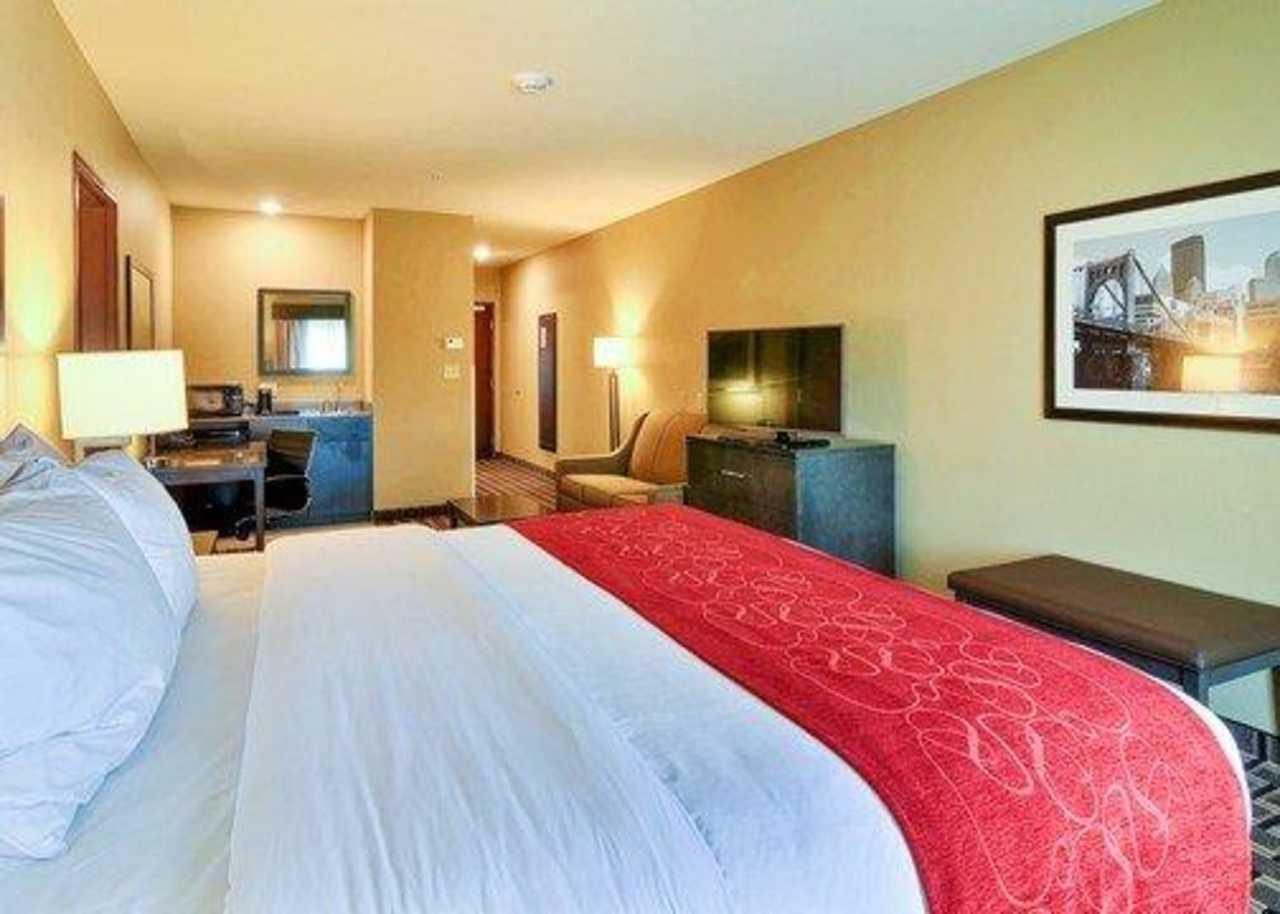 Comfort Suites Uniontown Εξωτερικό φωτογραφία